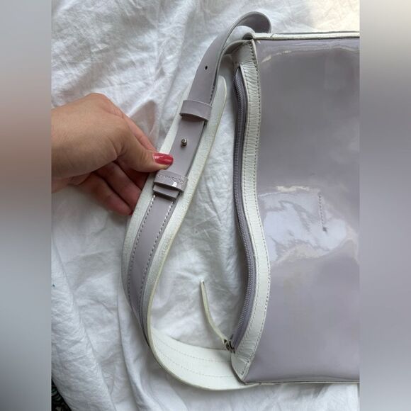 Y2K Calvin Klein Lilac and Cream Mod Style Vinyl Bag - Picture 3 of 10